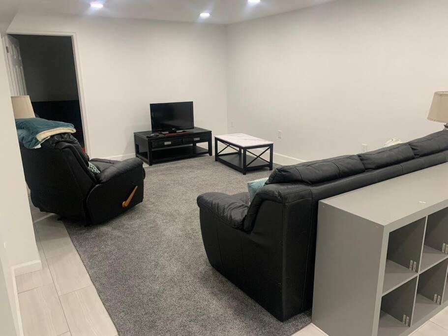 2 Bedroom Apartment- Close To Hershey Park, Hollywood Casino And Downtown هاريسبرج المظهر الخارجي الصورة